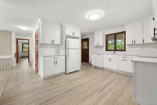 57 Farmington Ave, New London, CT 06320 - Photo 5