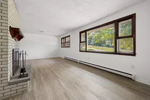 57 Farmington Ave, New London, CT 06320 - Photo 13