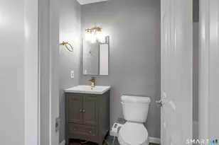 107 Country Club Ct, Rocky Hill, CT 06067 - Photo 9