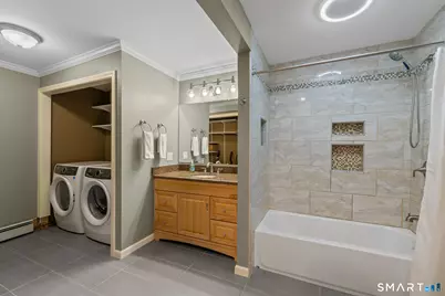 48 Burke Street, East Hartford, CT 06118 - Photo 15