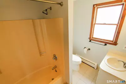 17 Pinehurst Avenue #2nd Floor, New Britain, CT 06053 - Photo 19