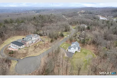 15 Parsons Way, Avon, CT 06001 - Photo 9