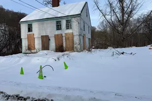 210 Dripps Rd, Middletown, CT 06457 - Photo 1