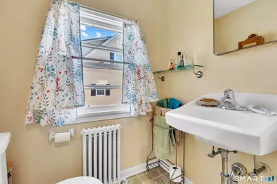 32 Dawes Avenue, Hamden, CT 06517 - Photo 15