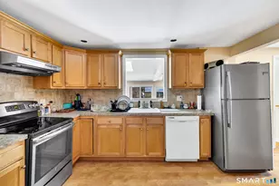 32 Dawes Ave, Hamden, CT 06517 - Photo 13