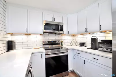 456 Plainville Avenue, Farmington, CT 06085 - Photo 13