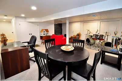 456 Plainville Avenue, Farmington, CT 06085 - Photo 33