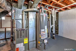 265 Birdseye St, Stratford, CT 06615 - Photo 35