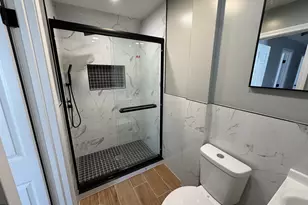 299 Linnmoore St, Hartford, CT 06106 - Photo 13