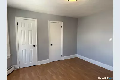 299 Linnmoore Street, Hartford, CT 06106 - Photo 9