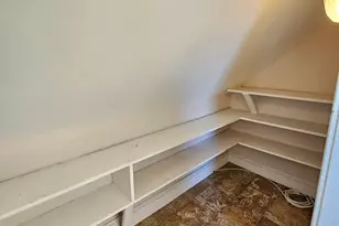 37 Bloomfield Ave, Windsor, CT 06095 - Photo 5