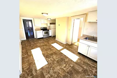 37 Bloomfield Avenue #4, Windsor, CT 06095 - Photo 3