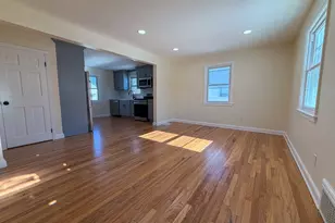 48 Rockwood Rd, Hamden, CT 06514 - Photo 3