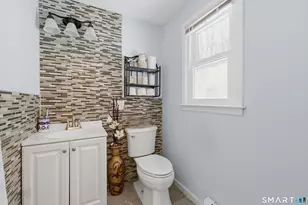 10 Buttercup Ln, Ledyard, CT 06335 - Photo 21