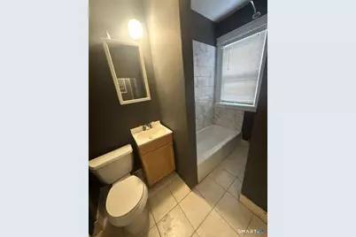 92 Chadwick Avenue, Hartford, CT 06106 - Photo 7