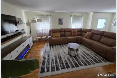 355 Redwood Lane, Cheshire, CT 06410 - Photo 3