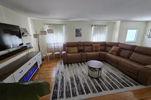 355 Redwood Ln, Cheshire, CT 06410 - Photo 3