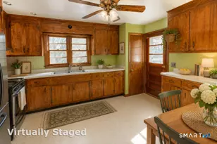 32 Cedar Ln, Montville, CT 06382 - Photo 7