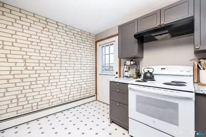 110 Valley Road, Groton, CT 06340 - Photo 11