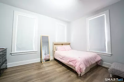 121 Hawthorne Avenue, Derby, CT 06418 - Photo 9