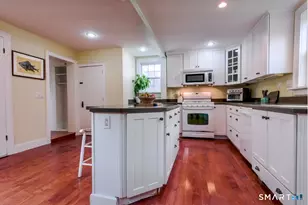 33 Main (Old Mystic) St, Stonington, CT 06372 - Photo 5