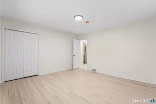 75 Saltonstall Pkwy, East Haven, CT 06512 - Photo 17