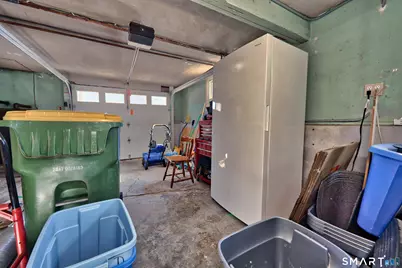 41 Sunnybrook Bend, Waterbury, CT 06708 - Photo 27