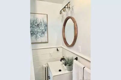 213 Rowayton Avenue, Norwalk, CT 06853 - Photo 19