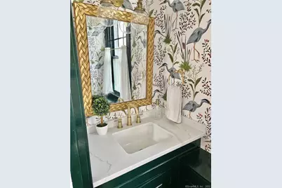 213 Rowayton Avenue, Norwalk, CT 06853 - Photo 9