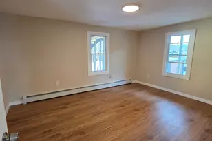 14 Smith St, Ansonia, CT 06401 - Photo 7