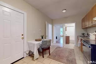 24 Madison St, Hartford, CT 06106 - Photo 7