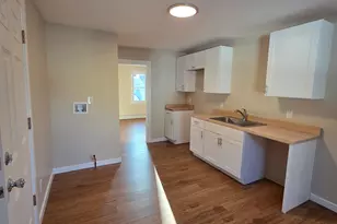 14 Smith St, Ansonia, CT 06401 - Photo 3