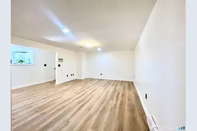 112 Woodbine Street #1st, Naugatuck, CT 06770 - Photo 11