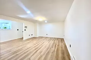 112 Woodbine St, Naugatuck, CT 06770 - Photo 11