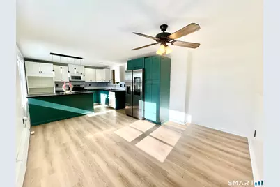 112 Woodbine Street #1st, Naugatuck, CT 06770 - Photo 3