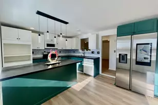 112 Woodbine St, Naugatuck, CT 06770 - Photo 5