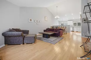 200 Castlewood Dr, Bloomfield, CT 06002 - Photo 15