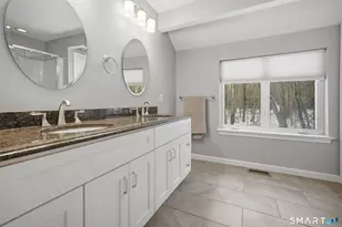 200 Castlewood Dr, Bloomfield, CT 06002 - Photo 25