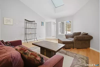 200 Castlewood Drive #200, Bloomfield, CT 06002 - Photo 19