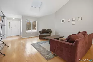 200 Castlewood Dr, Bloomfield, CT 06002 - Photo 17