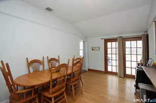 215 Spring St, Manchester, CT 06040 - Photo 17