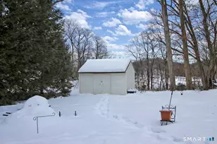 215 Spring St, Manchester, CT 06040 - Photo 7