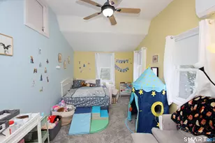 215 Spring St, Manchester, CT 06040 - Photo 25