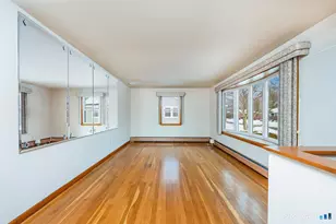 128 Auburn St, Stratford, CT 06614 - Photo 5