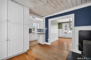 85 Baker Ave, Groton, CT 06340 - Photo 17