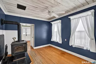 85 Baker Ave, Groton, CT 06340 - Photo 15