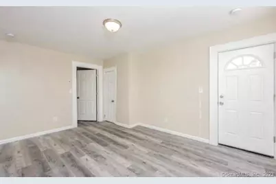 2818 Whitney Avenue, Hamden, CT 06518 - Photo 5