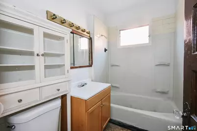 247 Franklin Avenue, Hartford, CT 06114 - Photo 7