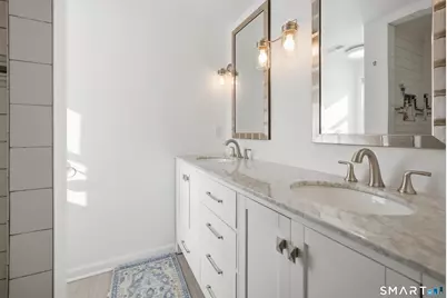 25 Helen Street, Fairfield, CT 06824 - Photo 15