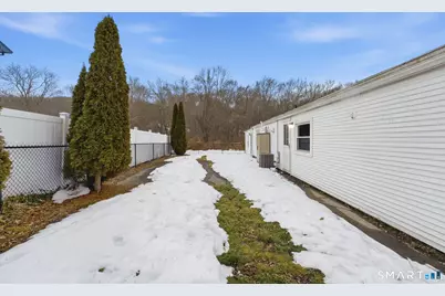 96 Ring Drive, Groton, CT 06340 - Photo 5